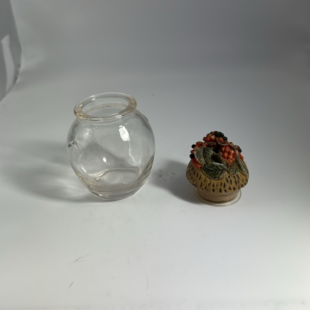 Shonfeld’s Glass Spice Jar Set (12) - Picture 9 of 12
